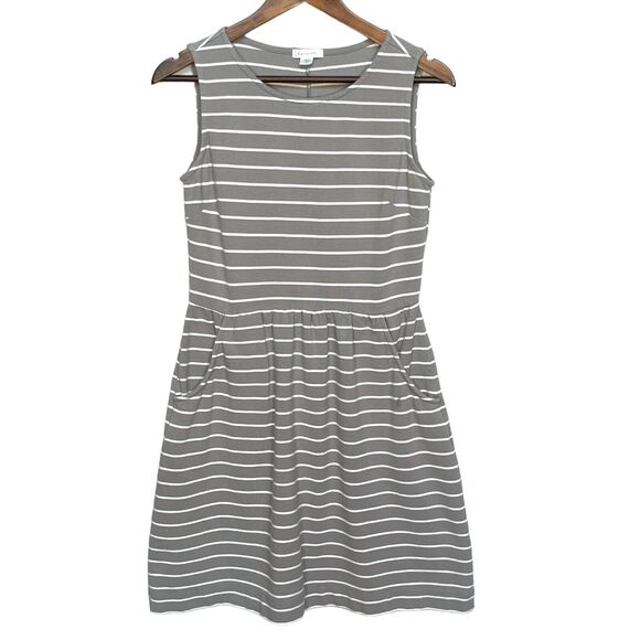 Garnet Hill‎ Fit & Flare Dress Women Size 6 Gray Striped Sleeveless Nautical - Picture 1 of 11